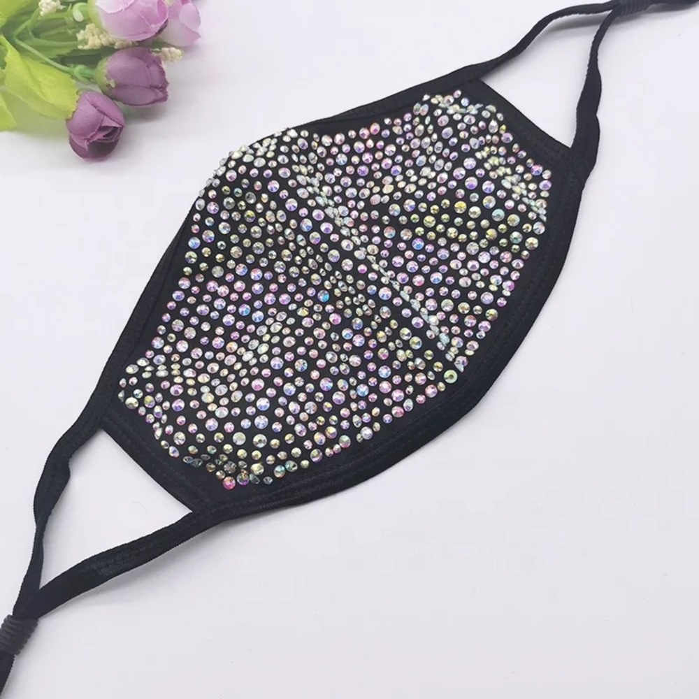 Fashion mask